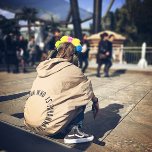 男人舔女人底下动态
